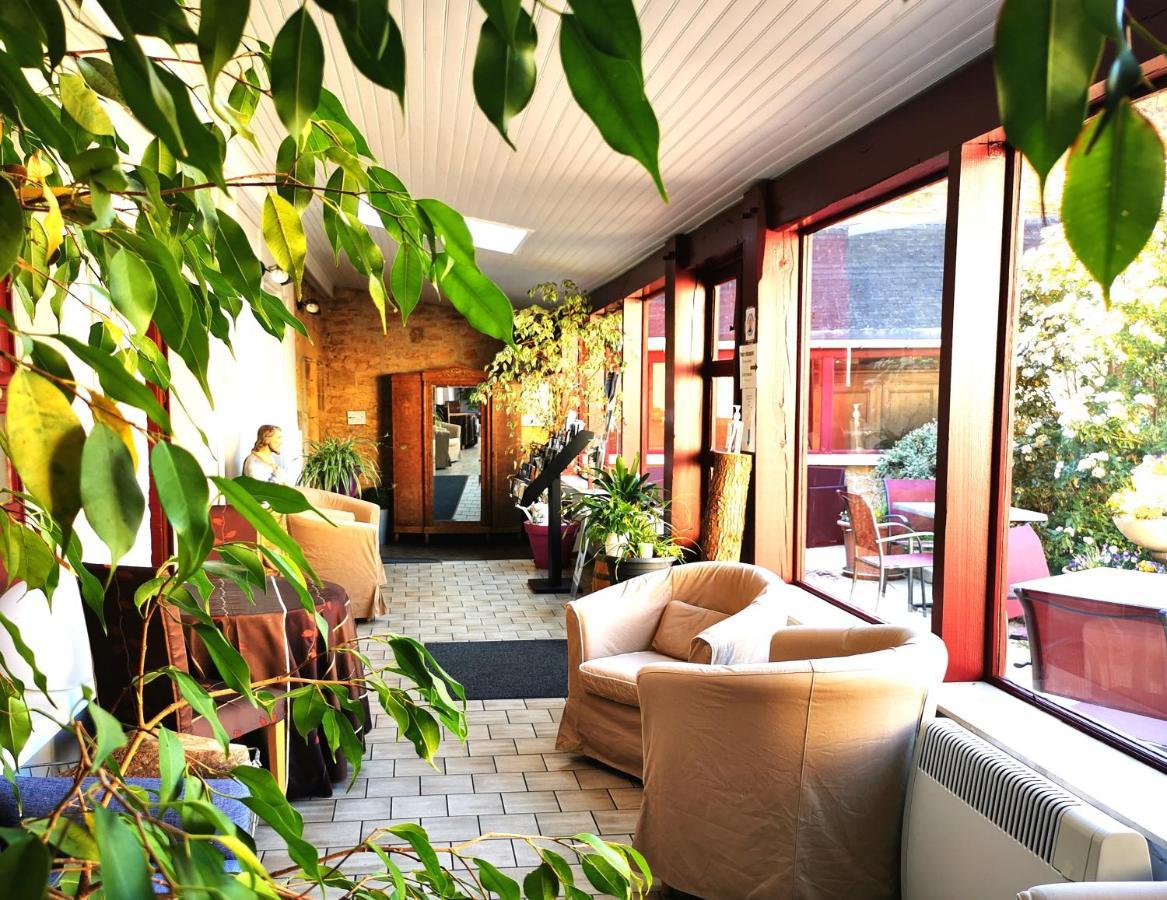 Remilly-Aillicourt Logis La Sapiniere酒店 外观 照片